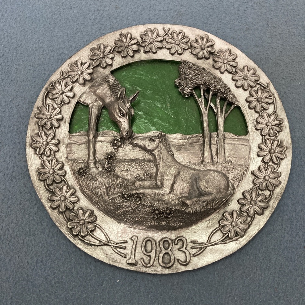Michael Ricker Pewter w/Green Etched Glass 1983 Mother's Day Horse Plate w/Stand